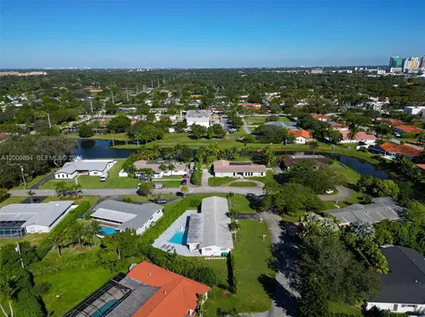 10600 SW 80th Court Miami FL 33156