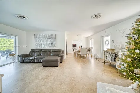 10600 SW 80th Court Miami FL 33156