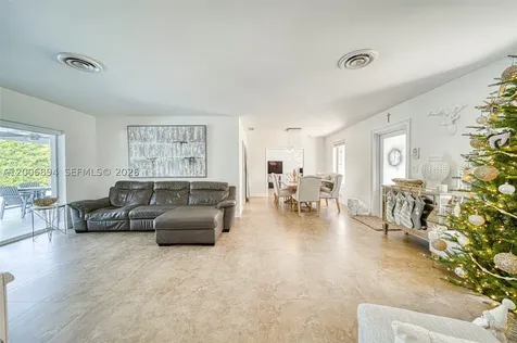 10600 SW 80th Court Miami FL 33156