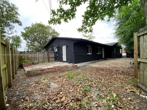 6132 SW 39th Street Miramar FL 33023