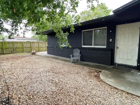 6132 SW 39th Street Miramar FL 33023
