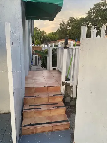 1631 NW 29th Avenue Miami FL 33125