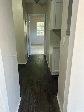 1743 NW 15th Street Miami FL 33125