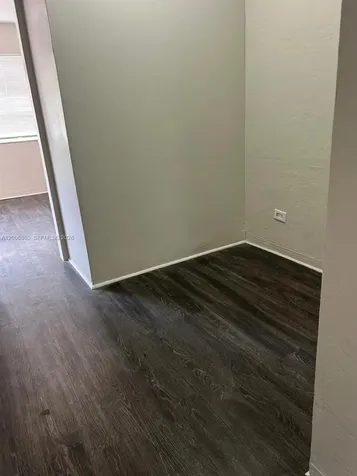1743 NW 15th Street Miami FL 33125