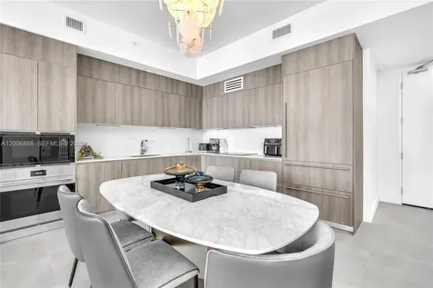 17550 Collins Avenue Sunny Isles Beach FL 33160