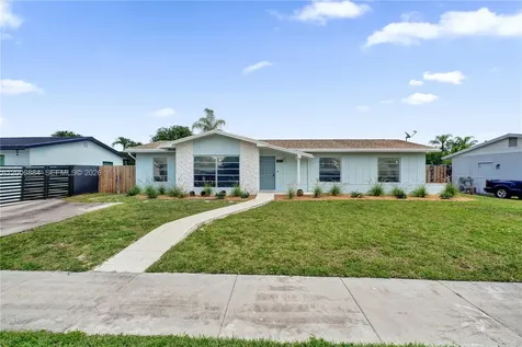 10511 SW 124th Avenue Miami FL 33186