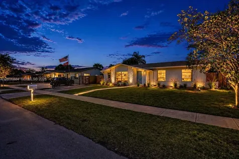 10511 SW 124th Avenue Miami FL 33186