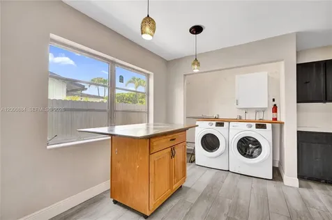 10511 SW 124th Avenue Miami FL 33186