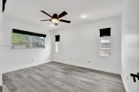 10511 SW 124th Avenue Miami FL 33186