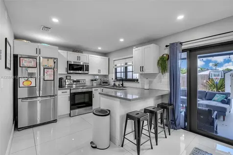 5725 SW 132nd Court Miami FL 33183