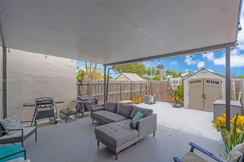 5725 SW 132nd Court Miami FL 33183