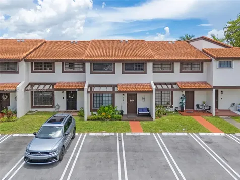5725 SW 132nd Court Miami FL 33183