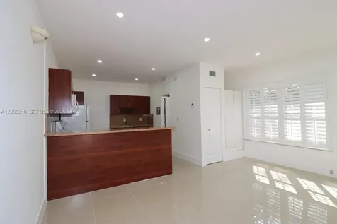 2806 Taylor Street Hollywood FL 33020