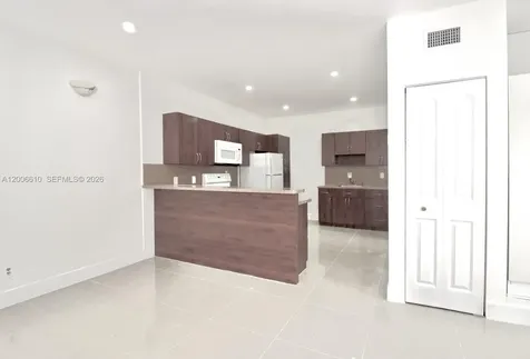 2806 Taylor Street Hollywood FL 33020