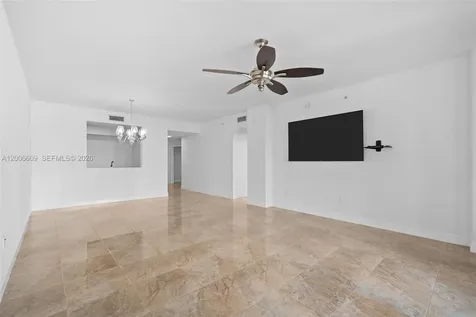 3340 NE 190th Street Aventura FL 33180