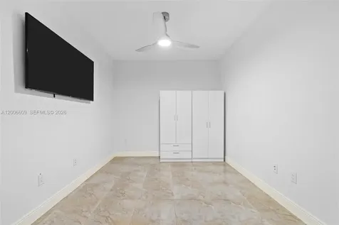 3340 NE 190th Street Aventura FL 33180