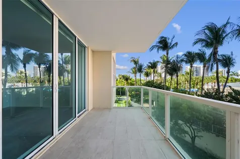 3340 NE 190th Street Aventura FL 33180