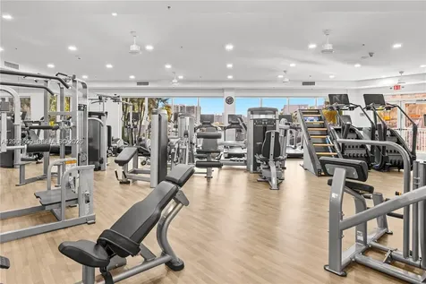 3340 NE 190th Street Aventura FL 33180