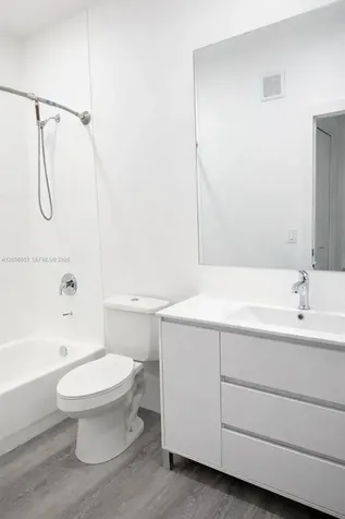 17820 NW 73rd Avenue Hialeah FL 33015