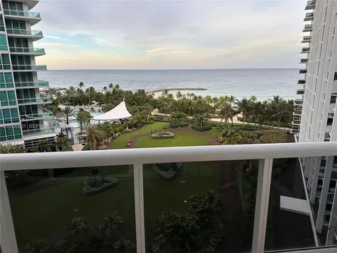 Bal Harbour FL 33154