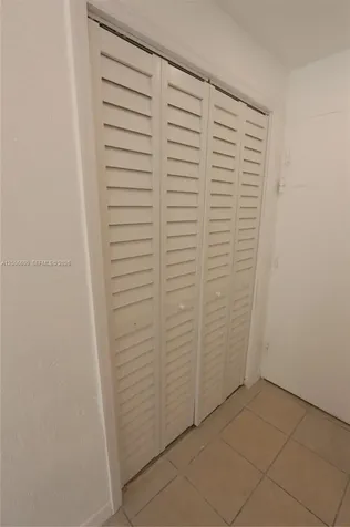 4550 NW 9th Street Miami FL 33126