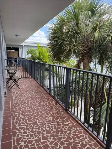 2600 S Ocean Drive Hollywood FL 33019
