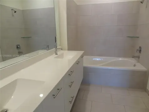 4670 NW 84th Avenue Doral FL 33166