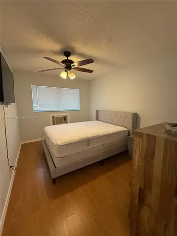 800 SW 11th Avenue Hallandale Beach FL 33009