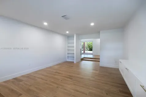 13050 SW 71st Avenue Pinecrest FL 33156