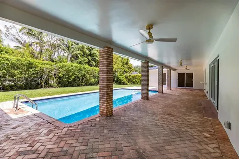 13050 SW 71st Avenue Pinecrest FL 33156