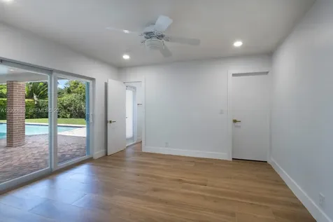 13050 SW 71st Avenue Pinecrest FL 33156