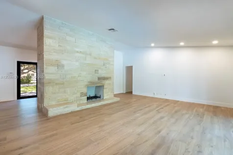 13050 SW 71st Avenue Pinecrest FL 33156