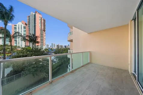 3340 NE 190th Street Aventura FL 33180