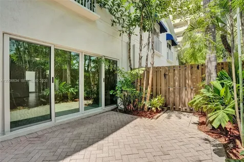 835 NE 19th Avenue Fort Lauderdale FL 33304