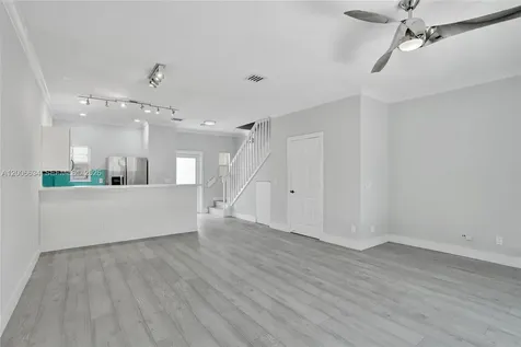 835 NE 19th Avenue Fort Lauderdale FL 33304
