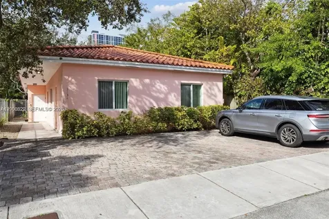 3134 Hibiscus Street Miami FL 33133