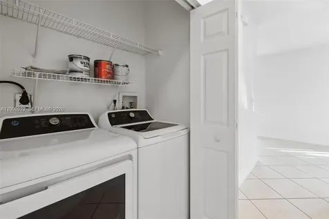 3134 Hibiscus Street Miami FL 33133