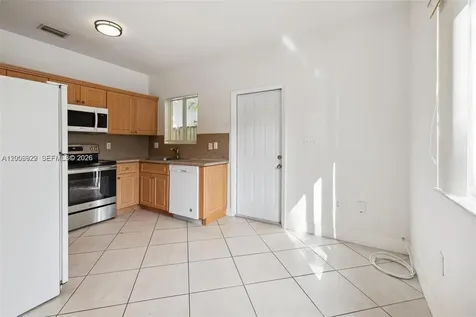 3134 Hibiscus Street Miami FL 33133