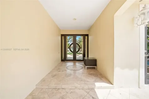 9898 NW 133rd Street Hialeah Gardens FL 33018