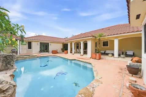 9898 NW 133rd Street Hialeah Gardens FL 33018