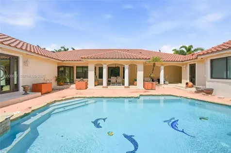 9898 NW 133rd Street Hialeah Gardens FL 33018