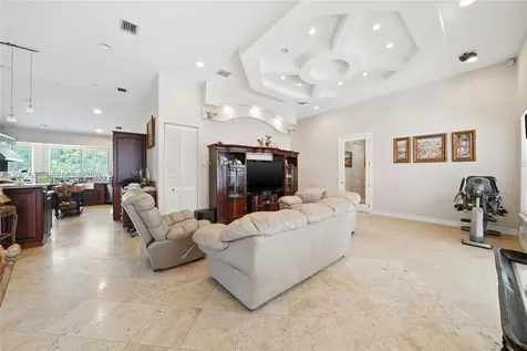 9898 NW 133rd Street Hialeah Gardens FL 33018