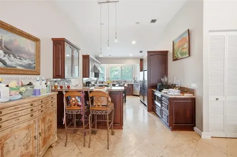 9898 NW 133rd Street Hialeah Gardens FL 33018