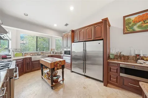 9898 NW 133rd Street Hialeah Gardens FL 33018