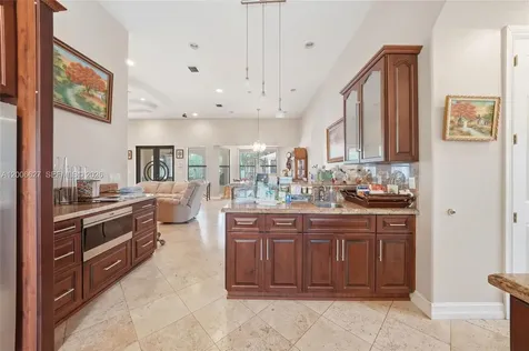 9898 NW 133rd Street Hialeah Gardens FL 33018