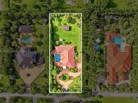 9898 NW 133rd Street Hialeah Gardens FL 33018