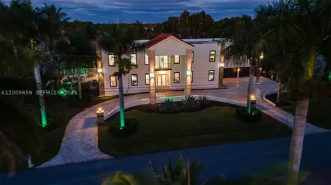 1430 NW 114th Avenue Plantation FL 33323