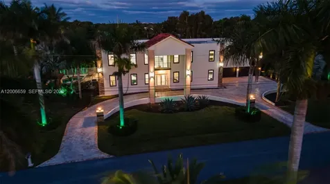 1430 NW 114th Avenue Plantation FL 33323