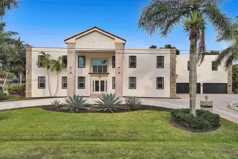 1430 NW 114th Avenue Plantation FL 33323
