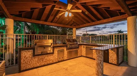 1430 NW 114th Avenue Plantation FL 33323